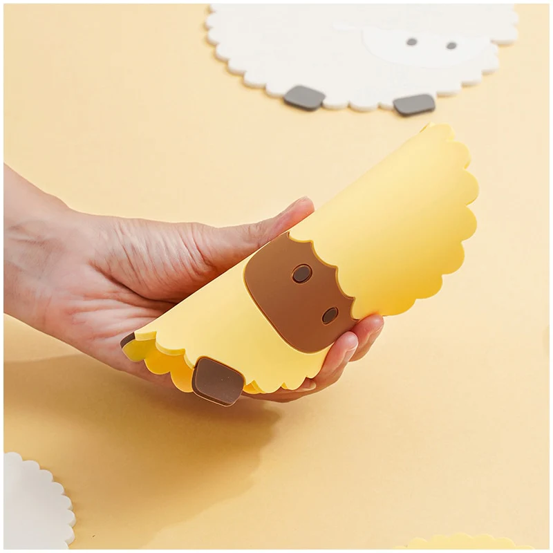 Household Thickened Food-Grade Silicone Heat Insulation Tea Cup Mat, Anti-Burn & High-Temperature Resistant - Image 4